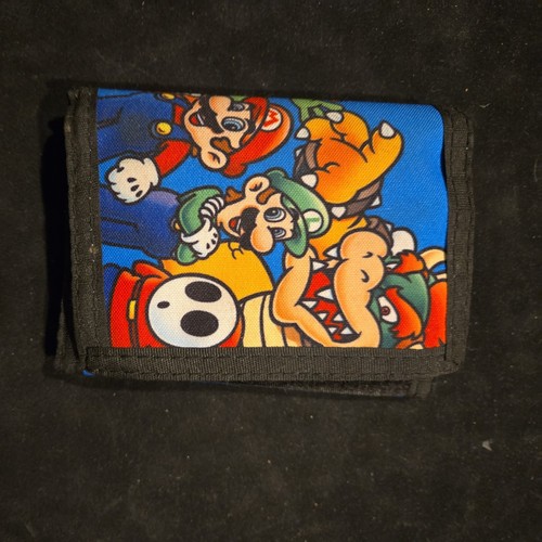 Super Mario Characters Tri-Fold Canvas - Picture 4 of 4