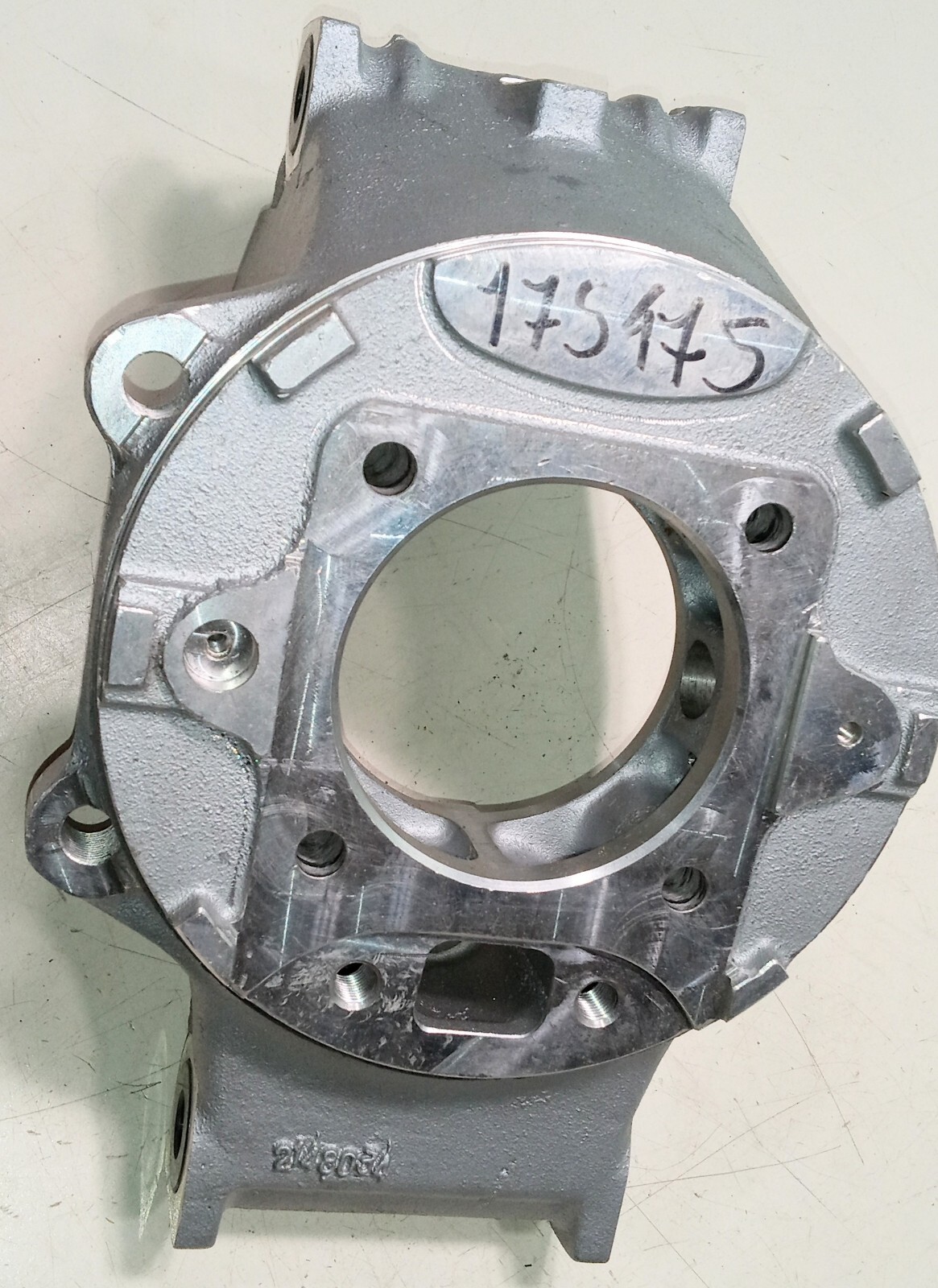 Ferrari 355 Right Rear Wheel Bearing Hub Holder Upright Unit_175475_NEW_GENUINE