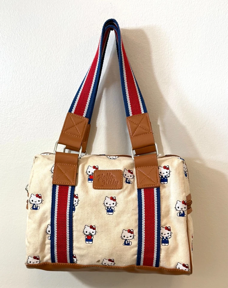 Bolsa de ombro feminina Hello Kitty de lona genuína Sanrio - Imagem 2 de 4