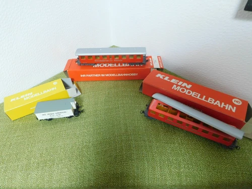 Eisenbahn Waggon HO Klein Modellbahn ! Personenwagen! 3 Stück - Bild 1 von 4