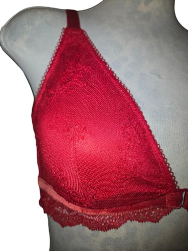 Victoria's Secret Vibrant Red Chantilly Lace & Velvet Front Close Bralette Sz XL - Picture 2 of 16