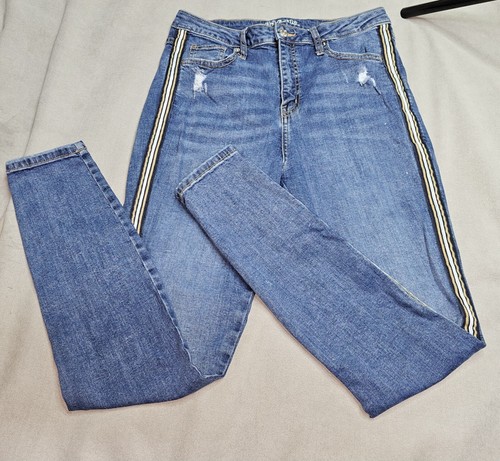 Wild Fable High Rise Mom Jeans Women's Size 10/30 reg skinny Stretch distress. - Picture 16 of 16