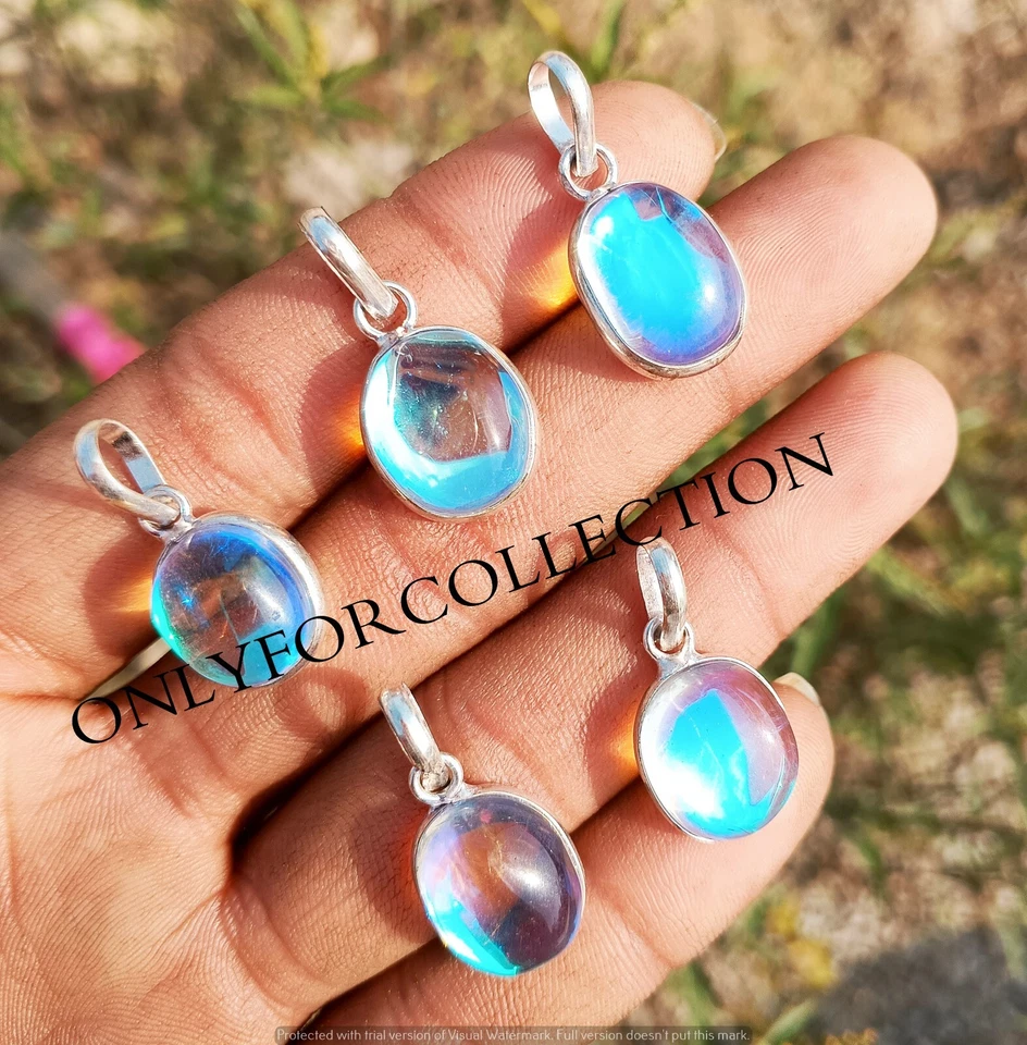 Pequeño colgante de bisel de topacio místico chapado en plata de ley 925 al por mayor Foto 2 de 3