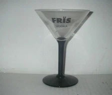 FRIS VODKA DRINKING MARTINI GLASS G1423