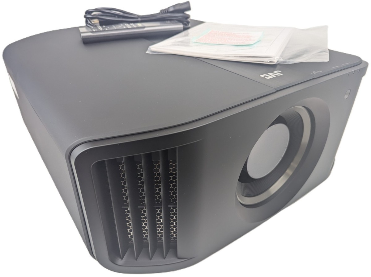 JVC DLA-NZ800 D-ILA 8K/4K Laser Home Projector - 56 Hour | eBay