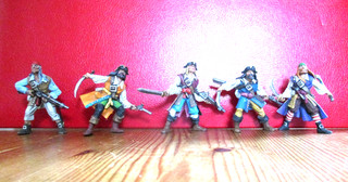 5 Kunststoff Figuren 50mm Piraten der Karibik gut bemalt selten Nr. 7