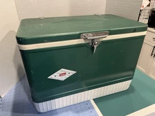 MCM 60s Green Metal Coleman Diamond Logo Latch Top Cooler Ice Chest Vintage RARE