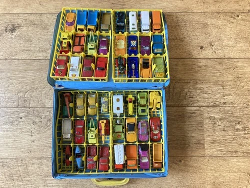 Vintage Matchbox 48 Car Carry Case With Cars