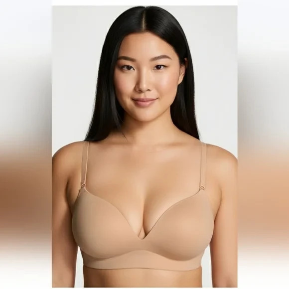 Victoria’s Secret Love Cloud Smooth Wireless Push-Up Plunge Bra 38C