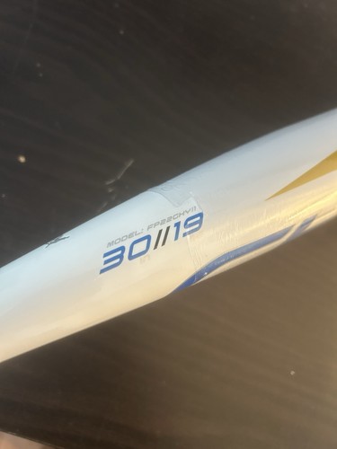 Easton Ghost Youth Fastpitch Softball Bat 30 in Drop -11