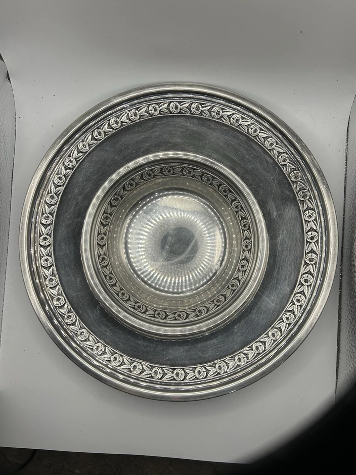 Посеребренный поднос и блюдо с узором Reed And Barton 1204 розы 1960-е 92,5% звезда - Изображение 2 из 4