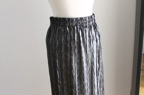 Urban Outfitters Pins and Needles Glitzer-rock XS/34 plissee-rock Abend-rock Top - Bild 3 von 6