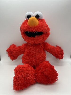 Tickle Me Elmo 2016 Hasbro Sesame Street Red Plush Talking Laughing Doll 15 
