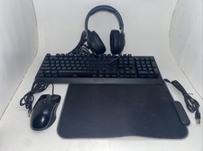 Razor Blackwindow  Onn. Gamer Set Wired Keyboard, Headphones, Mouse,  Mousepad