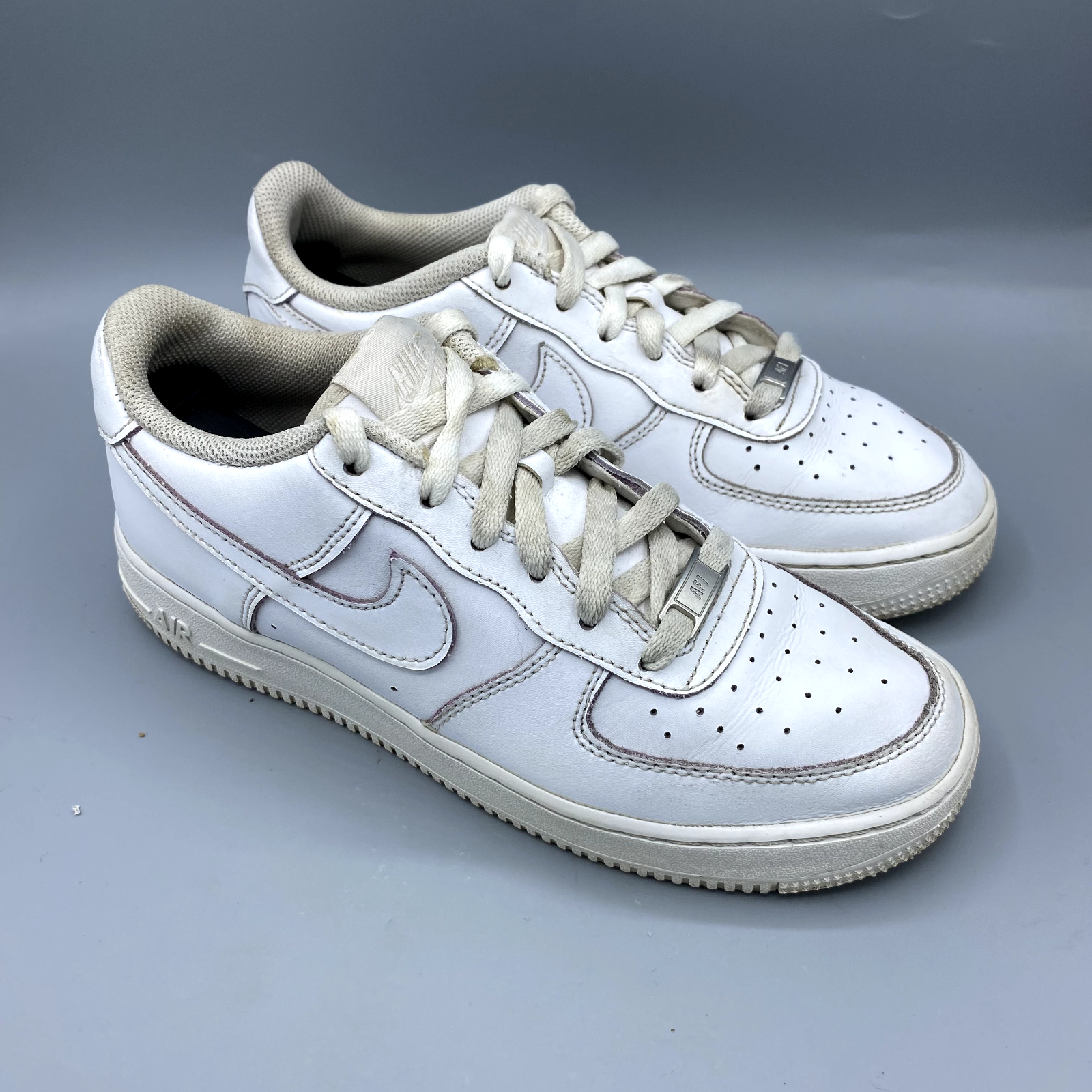 SAOLA Scarpe da ginnastica Nike Air Force 1 basse ragazzo bianche DH2920 111 taglia 7 anni