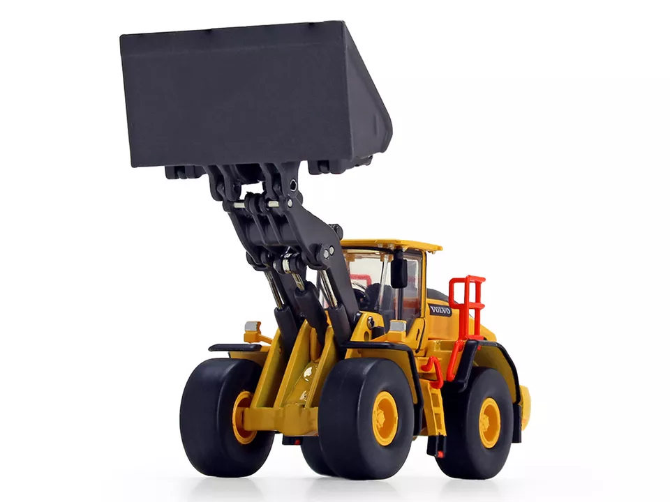 VOLVO L180H REFUSE WHEEL LOADER 1/87 (HO) DIECAST MODEL BY FIRST GEAR 80-0337 - Image 3 of 4