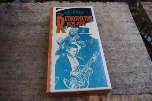 Roots N' Blues The Retrospective 1925-1950 (1992 Sony Legacy) [4 CD Box Set] - Afbeelding 1 van 2