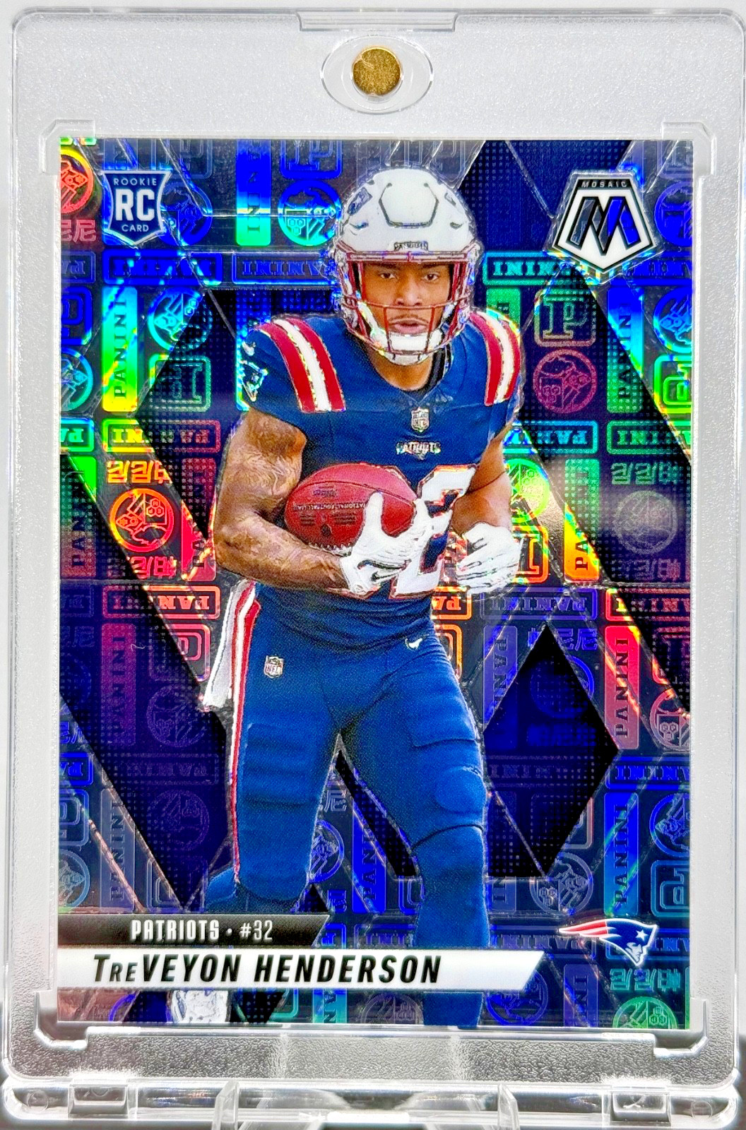 2025 Panini Mosaic TreVeyon Henderson Silver Knight /149 #325 (RC)