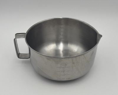 3 Quart Stainless Steel Measuring Bowl Farberware With Handle & Spout