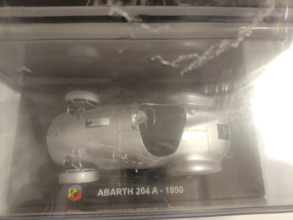 ABARTH COLLECTION - Abarth 204 A - 6° Uscita Hachette Scala 1/24 - Immagine 3 di 4