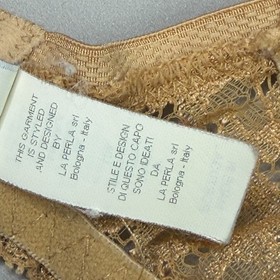 La Perla Bra 32C SZ 1 Tan Lightly Lined Cup Underwire Lace Adjustable Strap