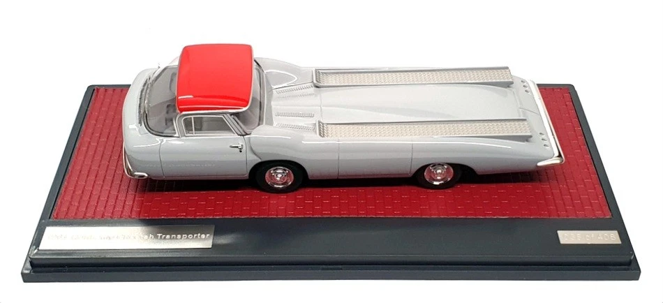 Matrix 1/43 Scale MX50302-042 - 1961 Holtkamp Cheetah Transporter - Red/Grey - Image 4 of 4