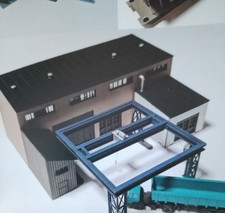 Lasercut Bausatz Spur N Hinterhofwerkstatt