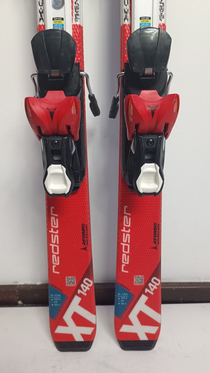 Atomic Redster XT 140cm Ski + Atomic 7.5 Bindings Winter Atomic Redster XT 140cm Ski + Atomic 7.5 Bindings Winter
