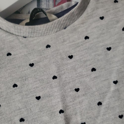 Girls Grey love heart dress Age 18-24 months - Picture 2 of 4
