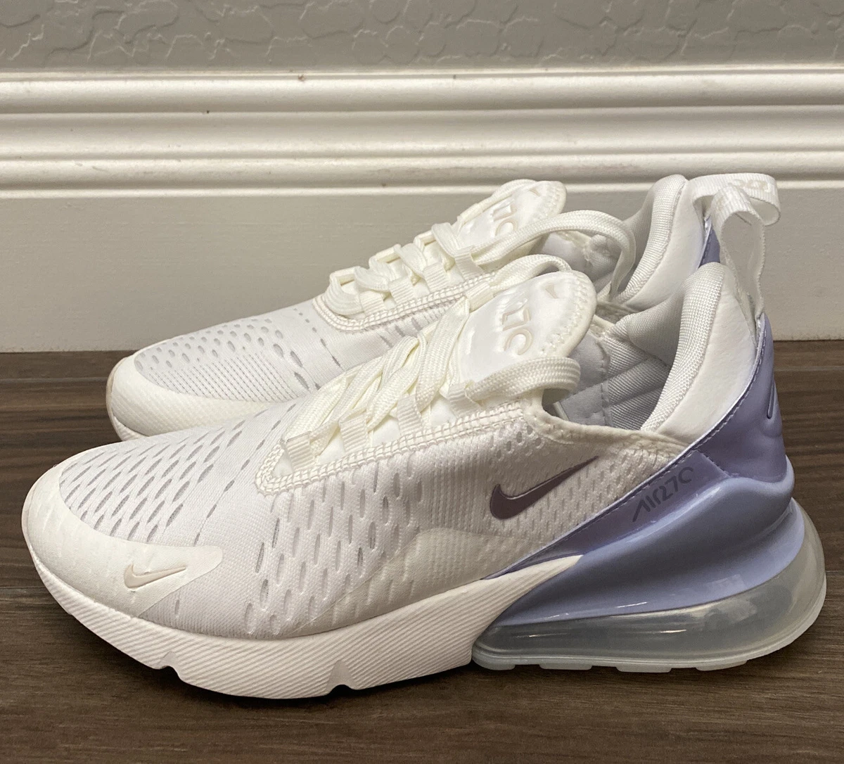 Nike Women's Air Max 270 Shoes - Sail/ Oxygen Purple