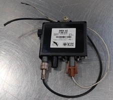 BMW X5 2003 OE REAR LEFT MOUNTED ANTENNA MODULE AMP TRAP 09365909 6 906 070 4Q