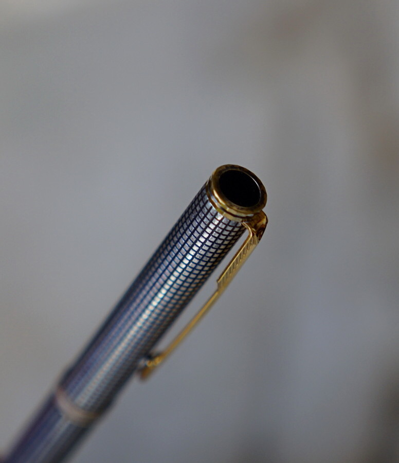 Stylo Bille Parker Premier En Argent Massif 925 - Finition Quadrillée - Modèle Prestige Occasion