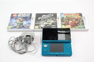 Nintendo 3DS funktionstüchtig Aqua mit Ladegerät & Spielen inkl. Donkey Kong Country Returns