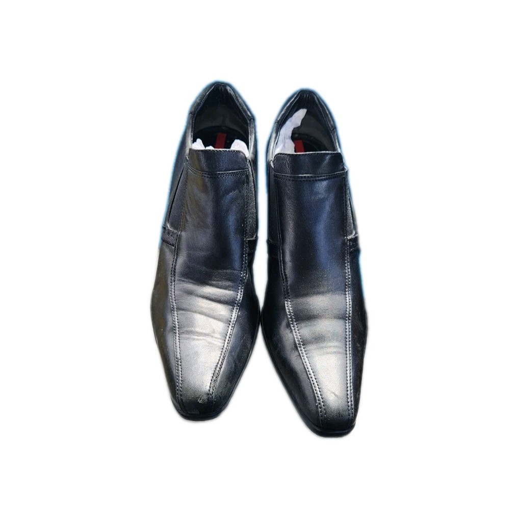 Prada Black Leather Shoes Size 40 for Men/Women