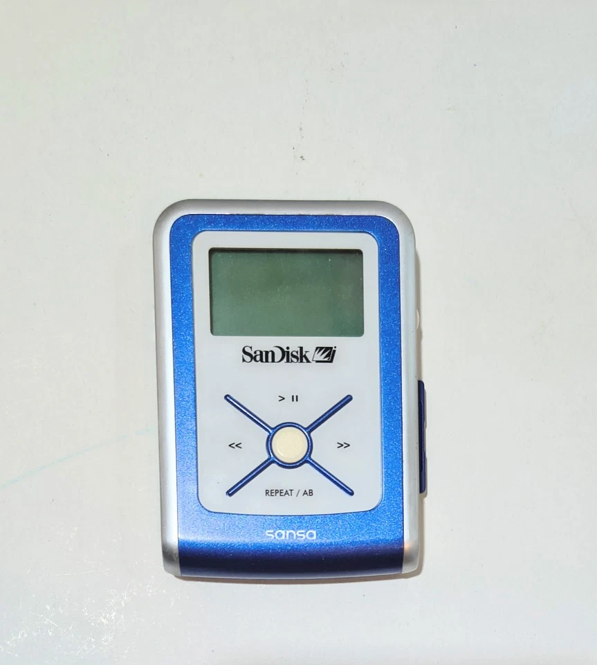 Lettore MP3 SanDisk Sansa E 130, un pezzo vintage completo, con accessori inclus - Immagine 3 di 4