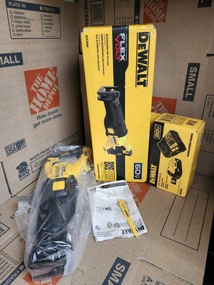 FLEXVOLT 60V MAX Cordless Brushless Reciprocating Saw / 5AH Battery Plus Charger
