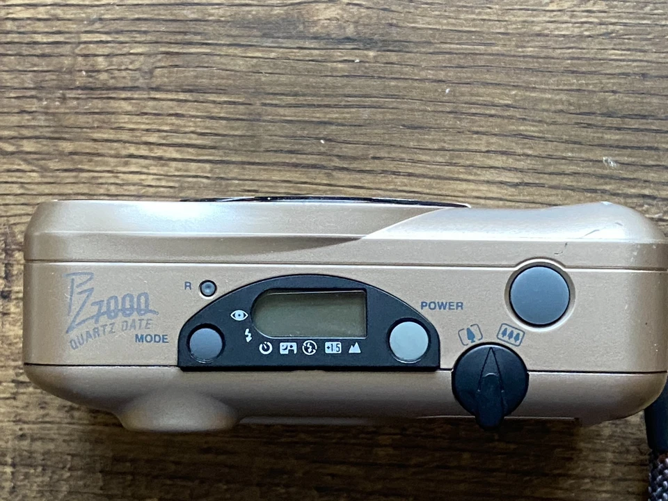 Vivitar Quartz Date PZ7000 Gold 35mm Point &Shoot Film Camera - Tested - Image 4 of 4