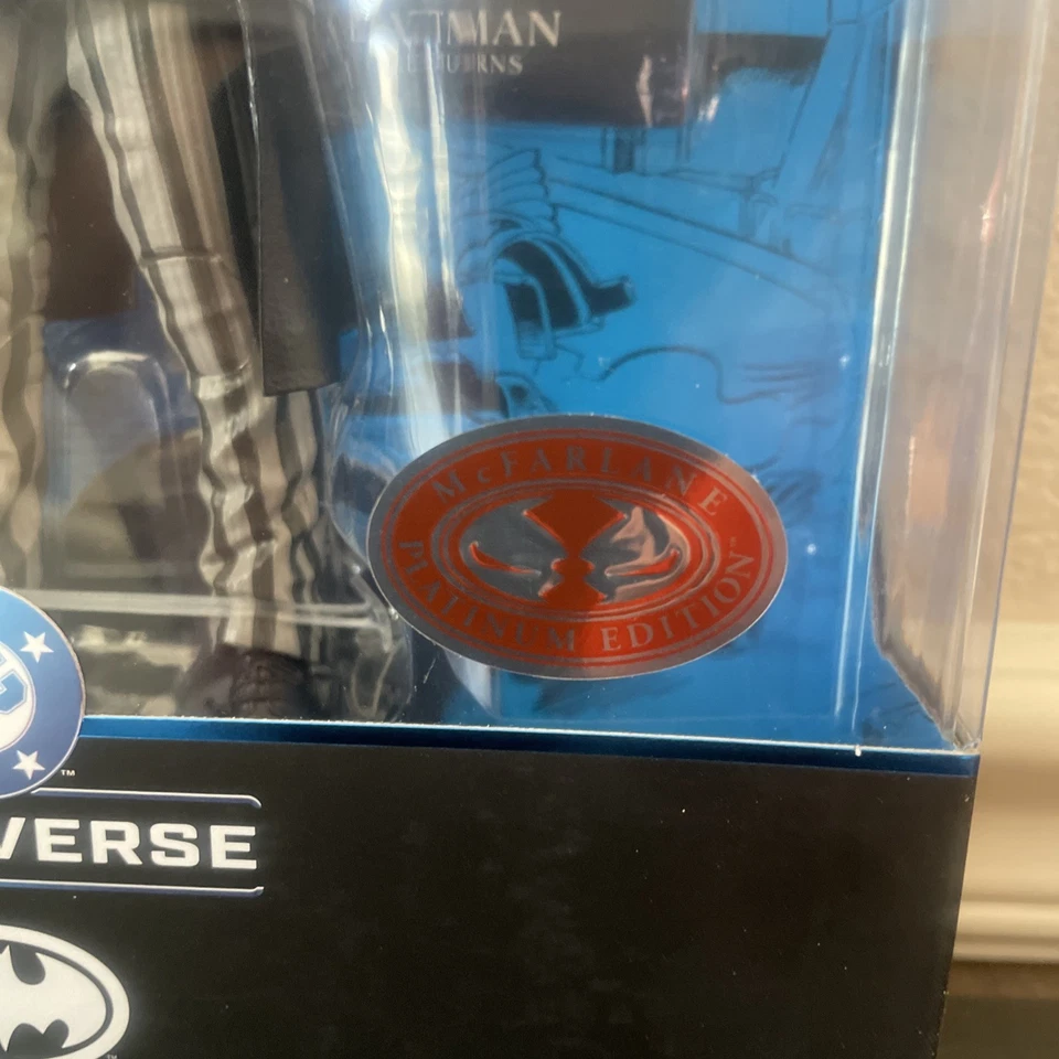 Figura Mcfarlane DC Multiverse Batman Returns MAX SHRECK (Rojo Platino) CHASE Foto 3 de 4