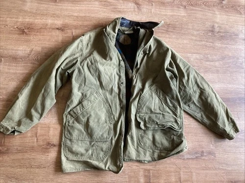 Vintage Woolrich Barn Jacket Large Leather-Collar Blanket-Lined Chore Field Coat