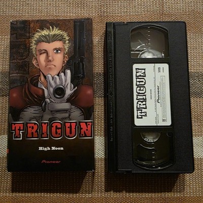 Trigun Lot Complete Set Of 8 VHS Anime Pioneer English Dubbed 1998