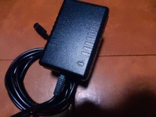 Metz wall charger 970 for parts WORLDWIDE SHIPPING