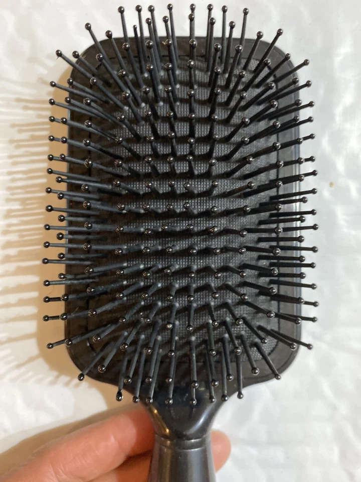Conair Pro Paddle Brush - Salon Quality - Great for Detangling - Over 50% OFF - Image 3 of 4