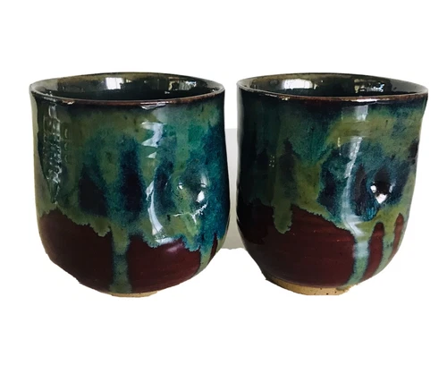 Vintage Retro Studio Art Drip Pottery Pinched Handleless Mug Artist Signed Set 2