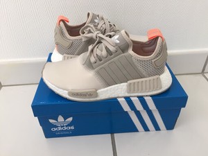 adidas nmd r1 beige