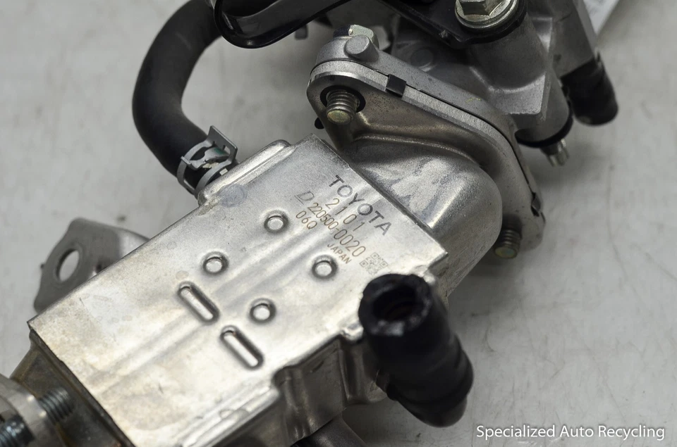 Adaptador de válvula Toyota Prius C EGR 2012 2013 2014 220500-0020 OEM Foto 4 de 4