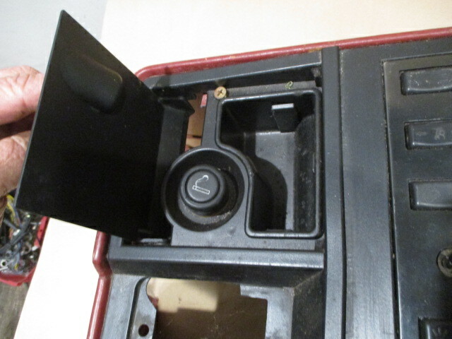 Ferrari Mondial 8 - Tunnel Assy. LHD - P/N  60865300 