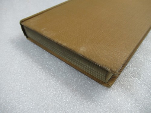ISLE OF MOUNTAINS: Roaming Through Tasmania - Charles Barrett - 1948 HB-DJ - Bild 8 von 14