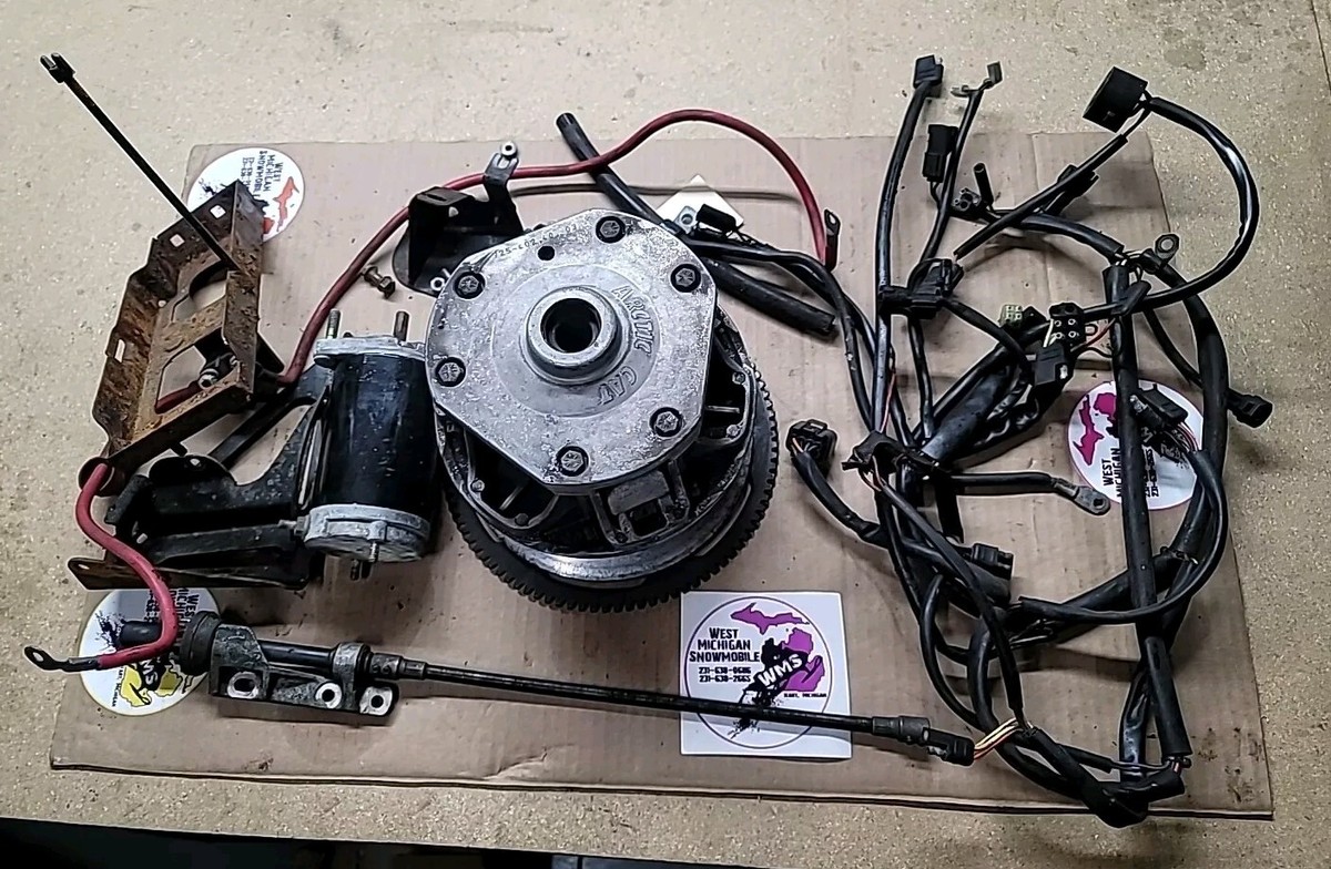 Arctic cat Electric Start Kit With Primary Clutch. 04 Sabercat