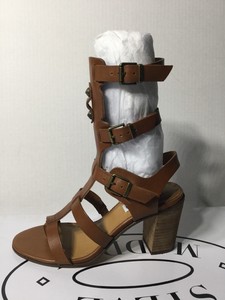steve madden buckle sandals