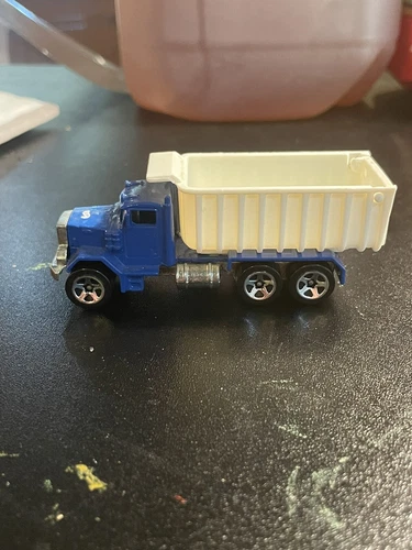 VTG Hot Wheels 1979 Peterbilt Dump Truck White Blue Made In Malaysia
